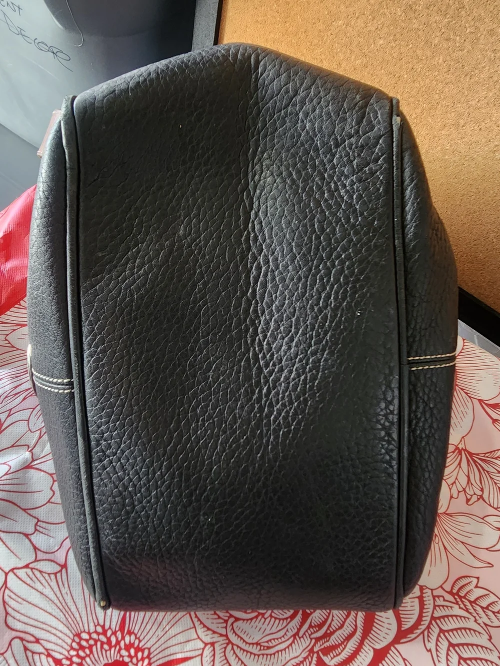 Vintage Dooney and Bourke All Weather Leather Hobo Shoulder Bag Purse Black